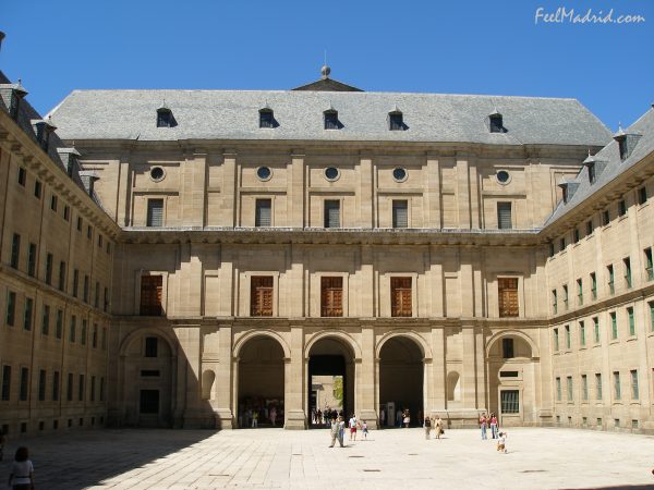 Patio de los Reyes El Escorial