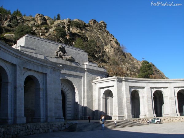 Entrada principal Valle de los Ca�dos